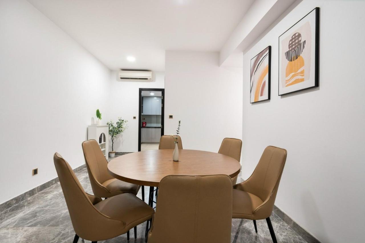 Luxury D1Mension In District 1 Freepoolsaunagym Thành Pho Ho Chí Minh Esterno foto