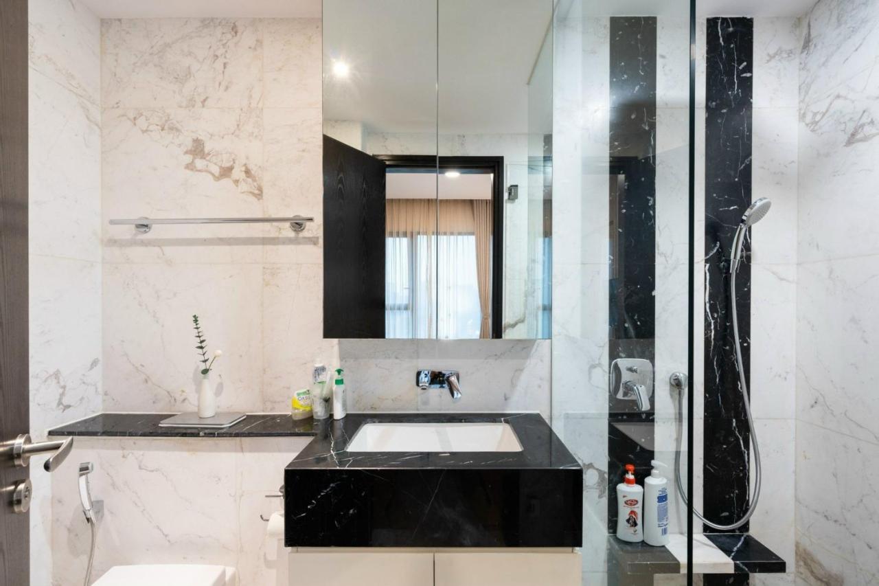 Luxury D1Mension In District 1 Freepoolsaunagym Thành Pho Ho Chí Minh Esterno foto
